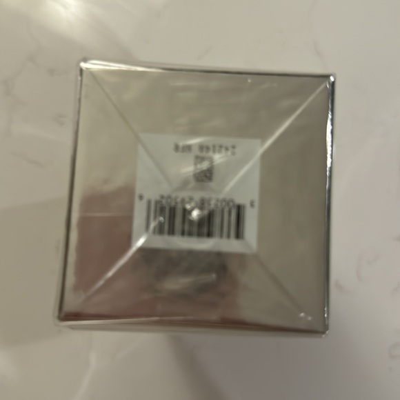 Skinmedica even and correct - Picture 2 of 4